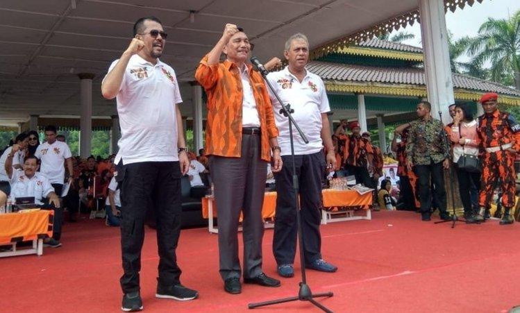 Ribuan Kader Pemuda Pancasila Siap Menangkan Jokowi-Ma'ruf di Sumut - Cover Image